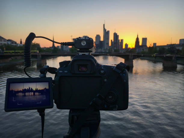 istock Photo Camera in use at sunset in Frankfurt am Main, Germany 954515364