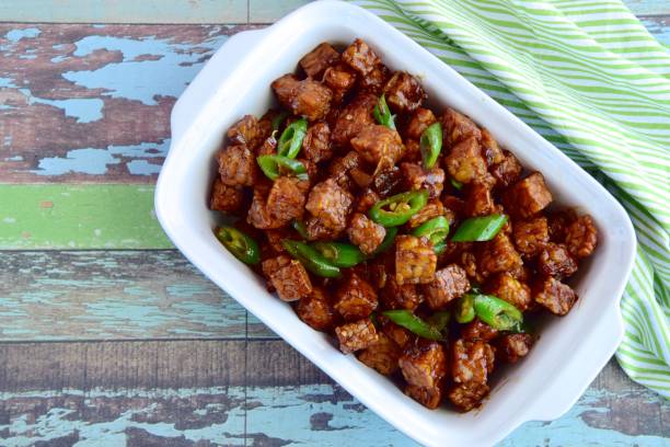 テンペ カベ ijo、インドネシア料理 - tempeh ストックフォトと画像