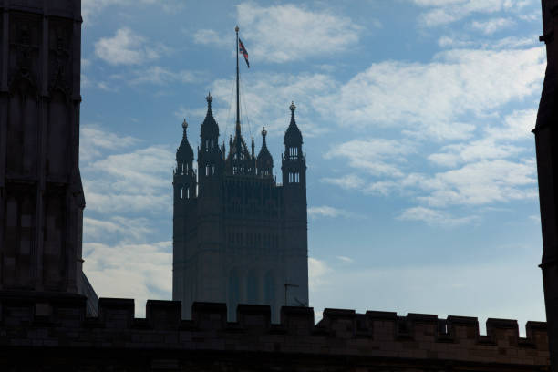 здание парламента-виктория башня - westminster abbey city of westminster awe uk стоковые фото и изображения