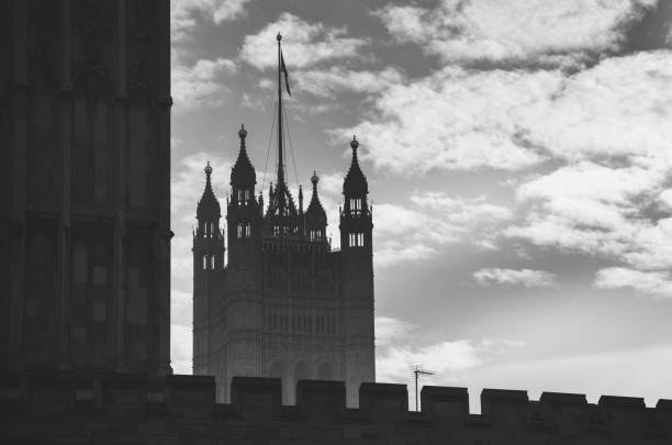 здани�е парламента-виктория башня - westminster abbey city of westminster awe uk стоковые фото и изображения