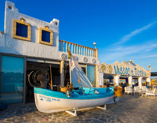 zypern-taverne. ayia napa. - cypriot culture stock-fotos und bilder