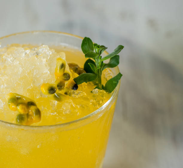 cocktail Pisco Sour passion fruit puree lemon juice