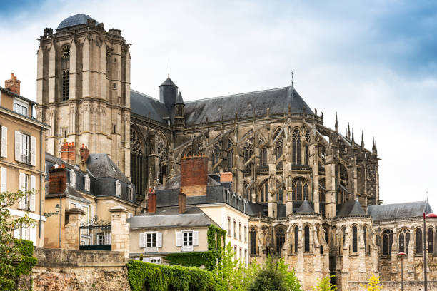 istock Le Mans Cathedral in Le Mans, France 954656102