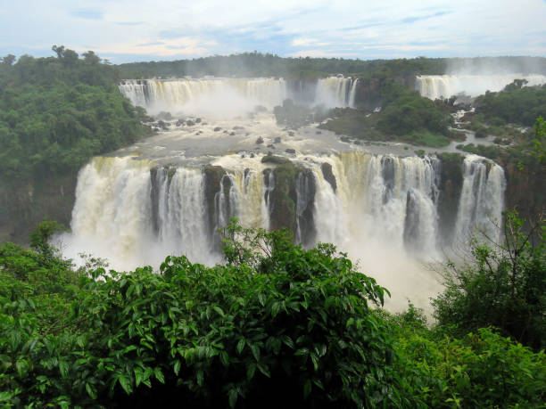 istock Iguassu or Iguacu Falls - Devil's Throat 954687272