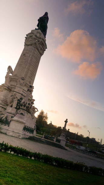 istock Marques de Pombal - Lisbon - United Kingdom 954788490