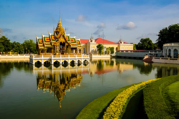 istock details of thailand 954802110