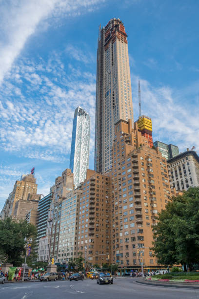 istock panoramic of new york 954804910