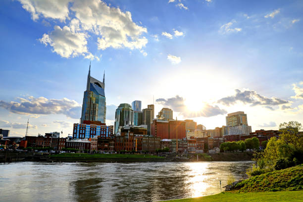 horizonte de nashville, tennessee - shelby fotografías e imágenes de stock