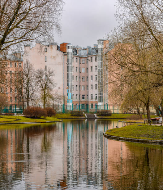 istock Saint-Petersburg. 954822564