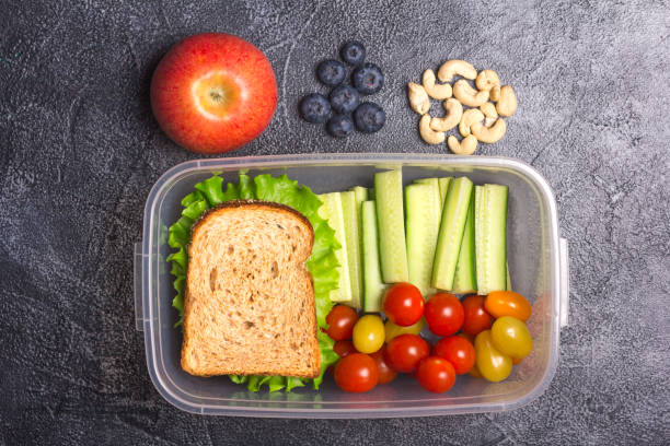 istock Lunch box with healthy food 954830348