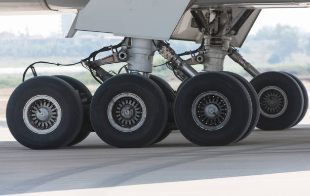 istock Passenger Airplane Landing Gear 954839016
