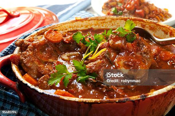 Kalbfleisch Stockfoto und mehr Bilder von Osso Buco - Osso Buco, Auflauf, Rindfleisch