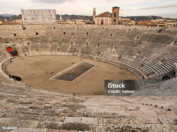 Arena W Werona - zdjęcia stockowe i więcej obrazów Arena di Verona - Arena di Verona, Amfiteatr, Fotografika