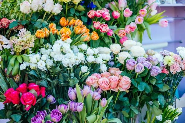 istock Beautiful bouquets at flower market 954897260
