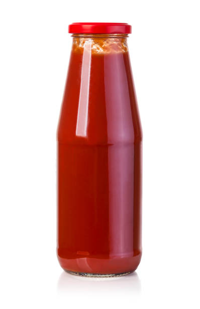 istock hot sauce in glass bottle 954919340