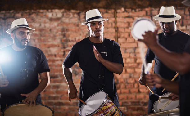 istock Filling the evening with their awesome beats 954924318