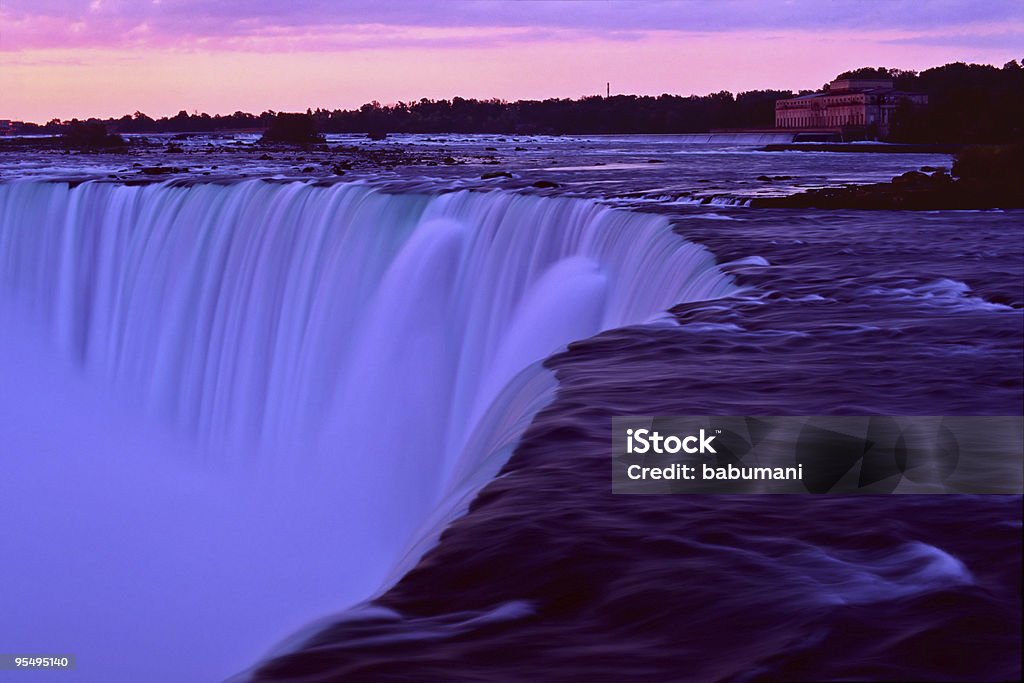 Водопад - Стоковые фото Ниагарский водопад роялти-фри
