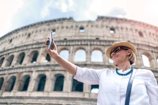 istock Tourist in Rome making selfie 954972166