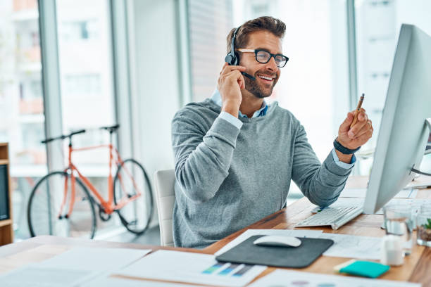 istock Helping customers better interact with the business brand 954984468