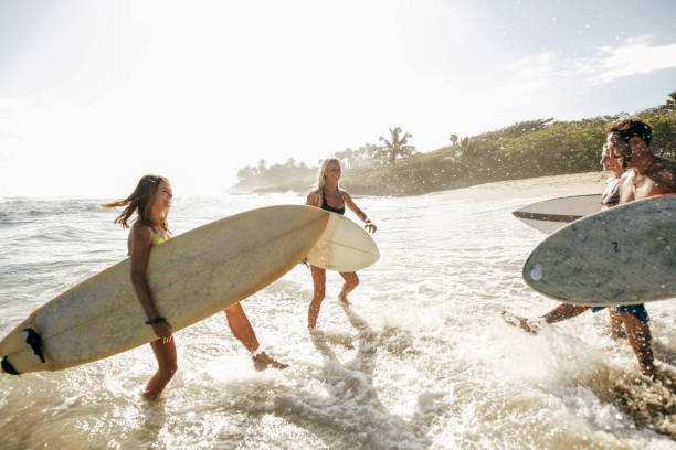 istock The best beach to surf 954994184