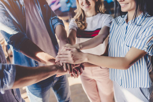 istock Group of people working in modern office 955011112