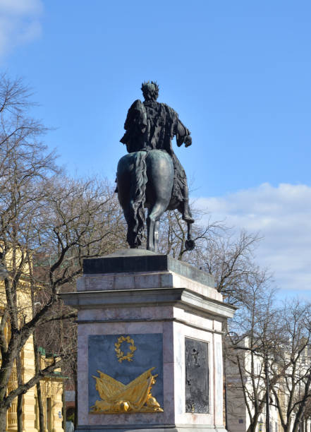 istock Monument to Peter the Great near Mikhailovsky Castle. 955033788