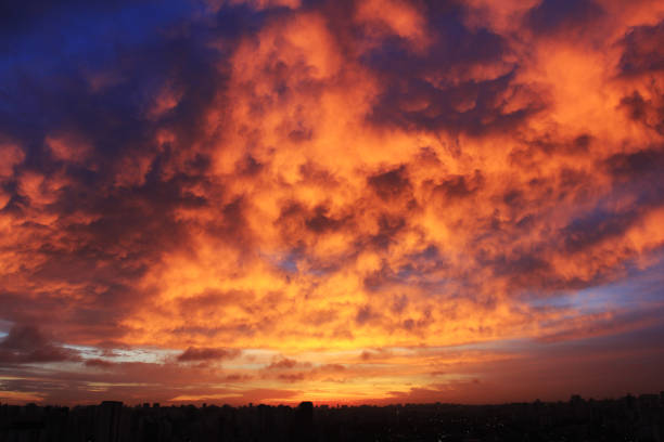 istock Beautiful dark and red clouds, rain of charged 955045814