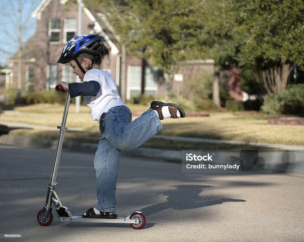 Будущие skater — Парень! - Стоковые фото Scoot роялти-фри