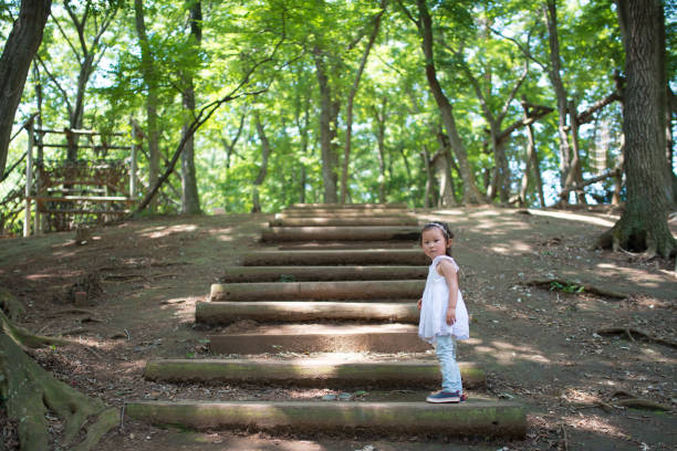 istock Little girl playing with athletics 955088174