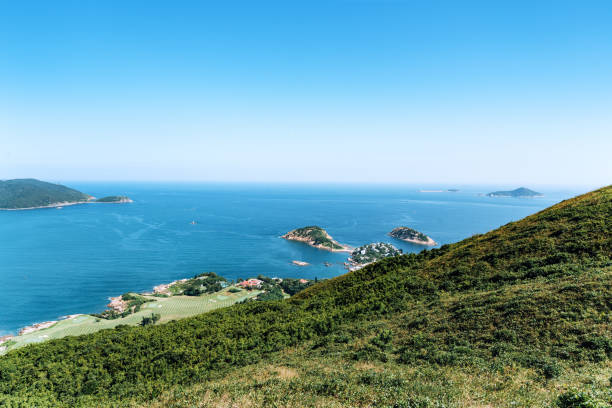 istock Hong Kong Dragon's Back Hiking Trail 955088534