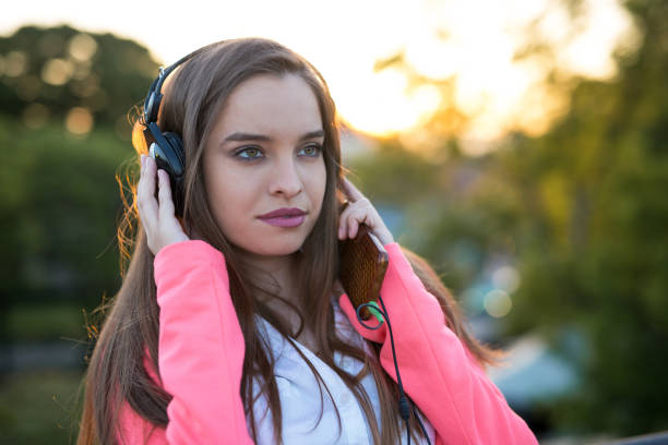 istock Rhythm of the city 955088690
