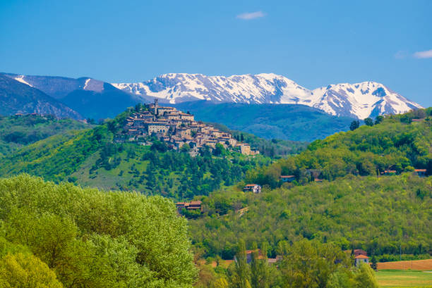 istock Piediluco lake (Umbria, Italy) 955089016