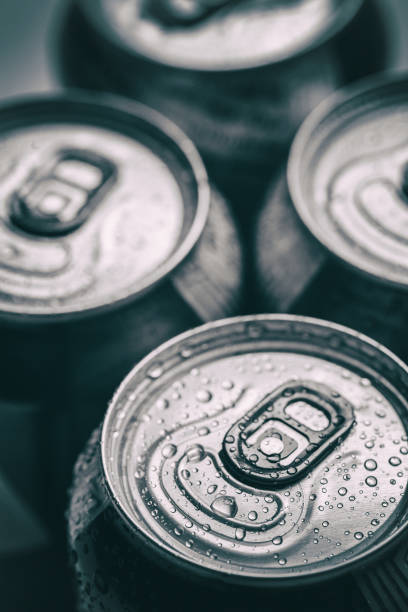 istock metallic can with water droops, view from the top 955091800