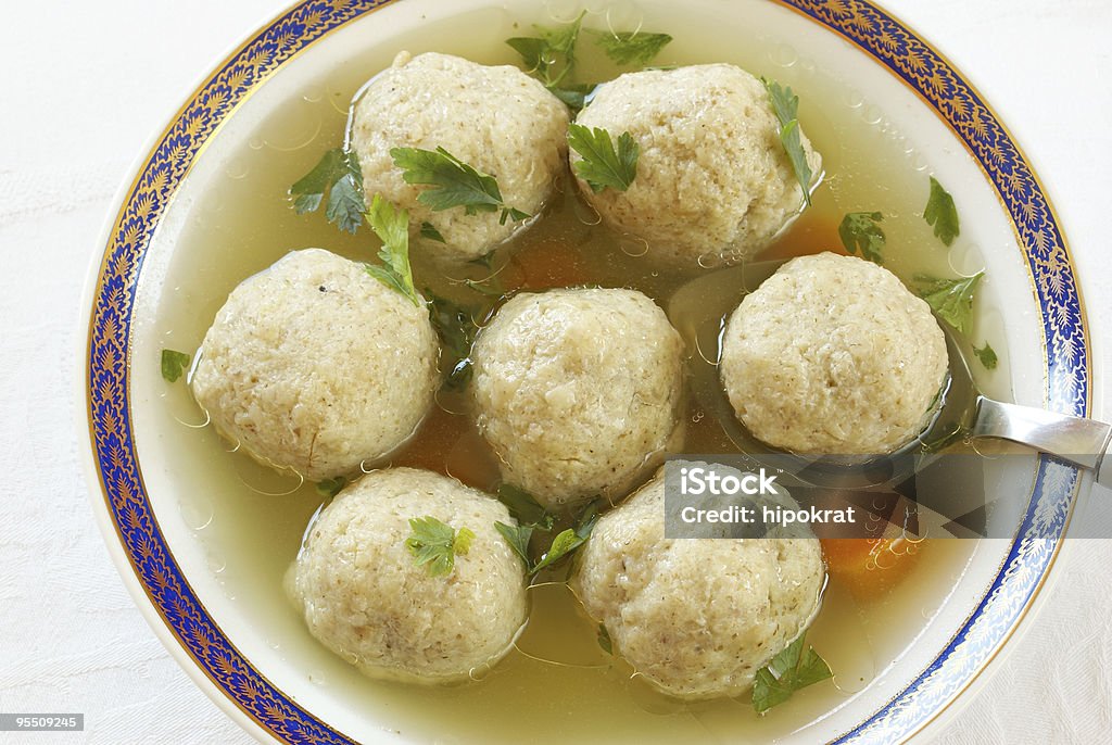 Matzo (Matzah) pelotas sopa - Foto de stock de Alimento libre de derechos