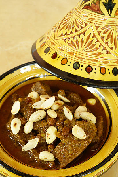 istock Mrouzia - Moroccan Tagine with Raisins, Almonds and Honey 95509343