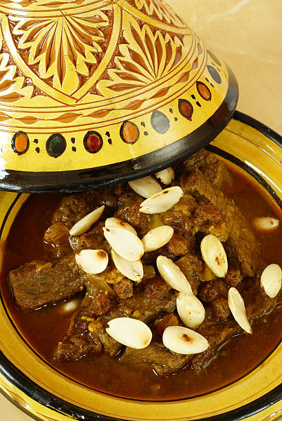 istock Mrouzia - Moroccan Tagine with Raisins, Almonds and Honey 95509358