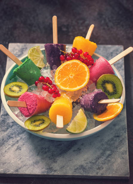istock Homemade Popsicles in The Bowl 955095132