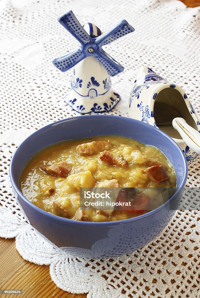 Olandese Zuppa di piselli - Foto stock royalty-free di Alimentazione sana