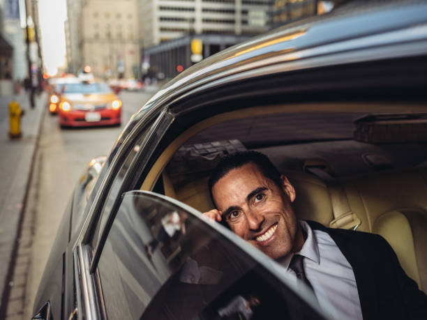 istock Businessman on the go 955112744