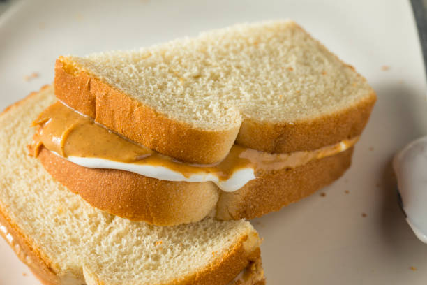 istock Homemade Fluffernutter Marshmallow Peanut Butter Sandwich 955128942
