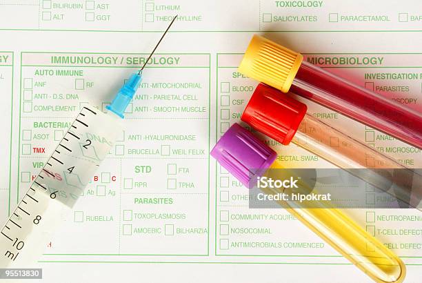 Photo libre de droit de Medical Échantillons banque d'images et plus d'images libres de droit de Biologie - Biologie, Chimie, Consultation médicale