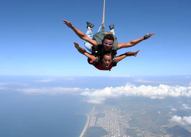 istock Skydiving tandem on the beach 955139788