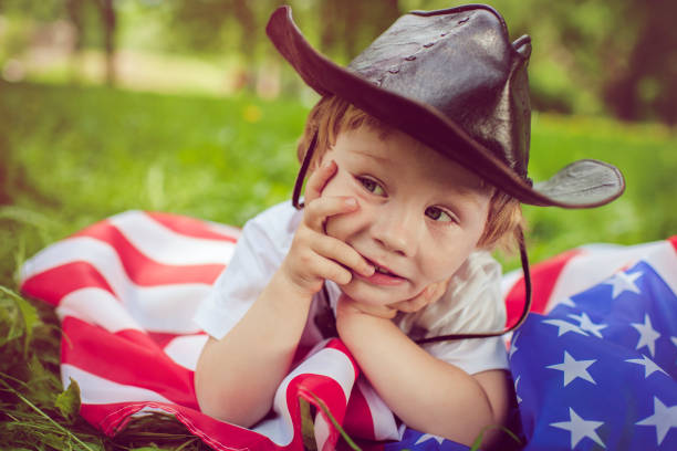 istock Little boy celebrating USA Independence day 955144232