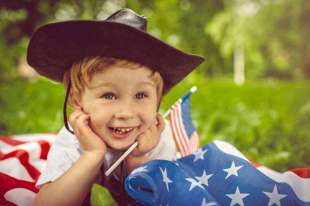 istock Little boy celebrating USA Independence day 955144280