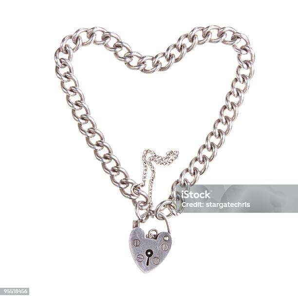 Simbolo Di Cuore - Fotografie stock e altre immagini di Accessorio personale - Accessorio personale, Amore, Argentato