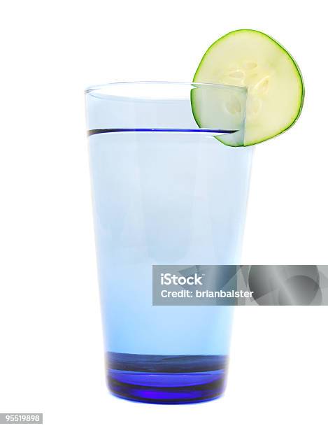 Foto de Água De Pepino e mais fotos de stock de Alimentação Saudável - Alimentação Saudável, Azul, Beber
