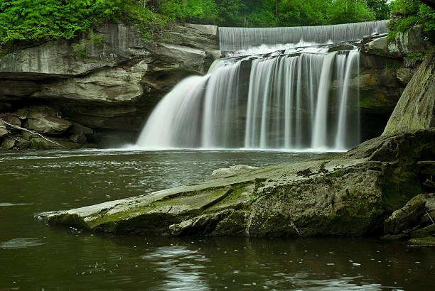 водопад - elyria стоковые фото и изображения
