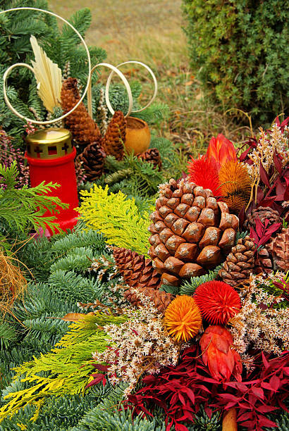 istock floral arrangement cemetery 95523958