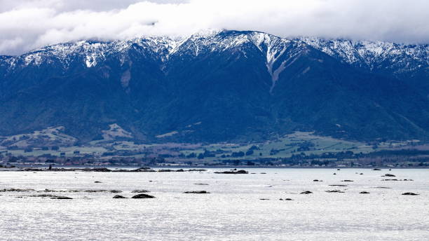 istock Kaikoura Mountain Range in New Zealand 955260376
