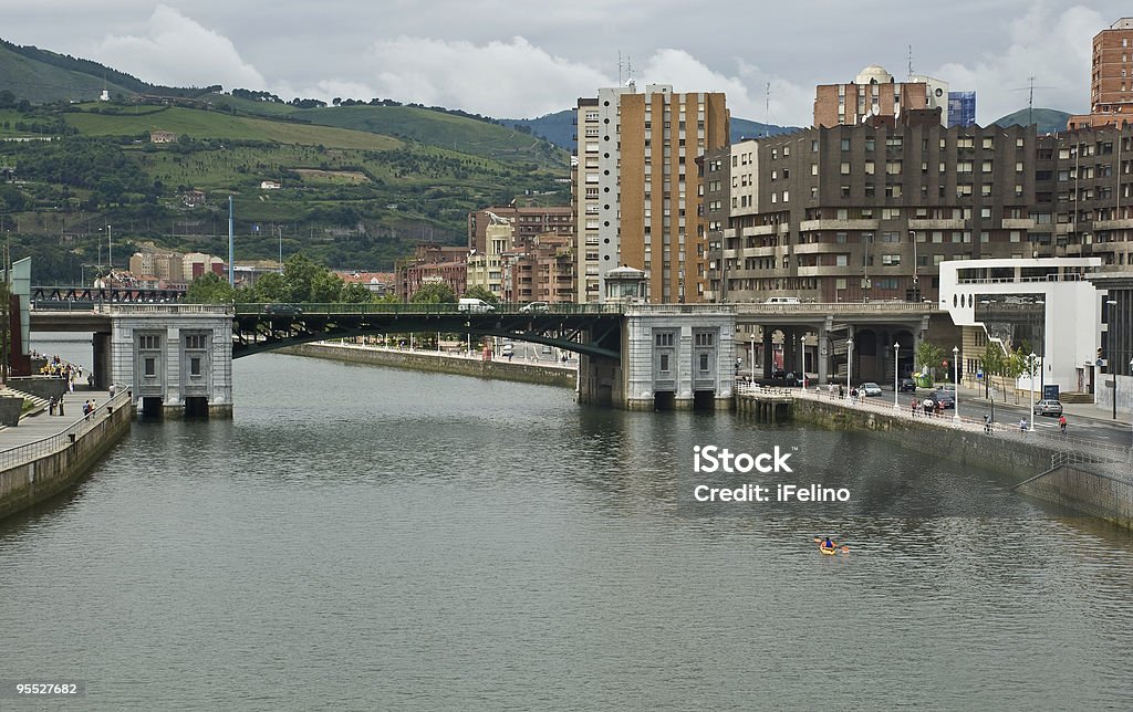 Puente de Deusto - Foto de stock de Aire libre libre de derechos